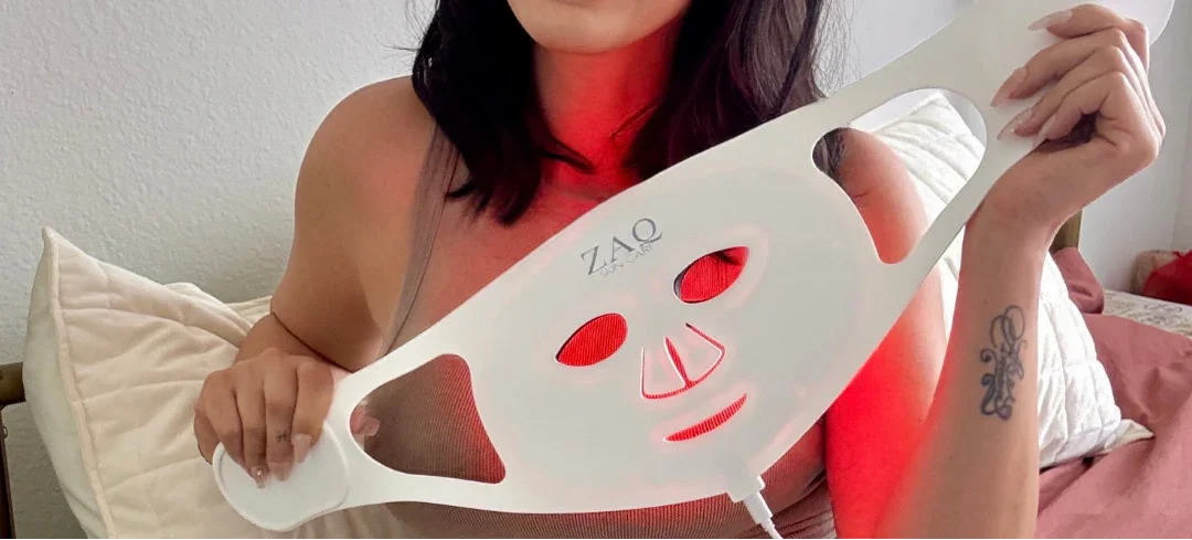 ZAQ  Noor 2.0 Pro - Advance Multi-Wavelength Facial Recovery