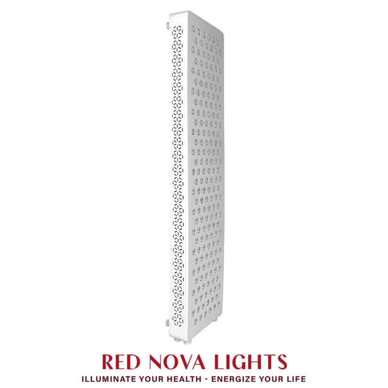 Red Nova Light Compact 900