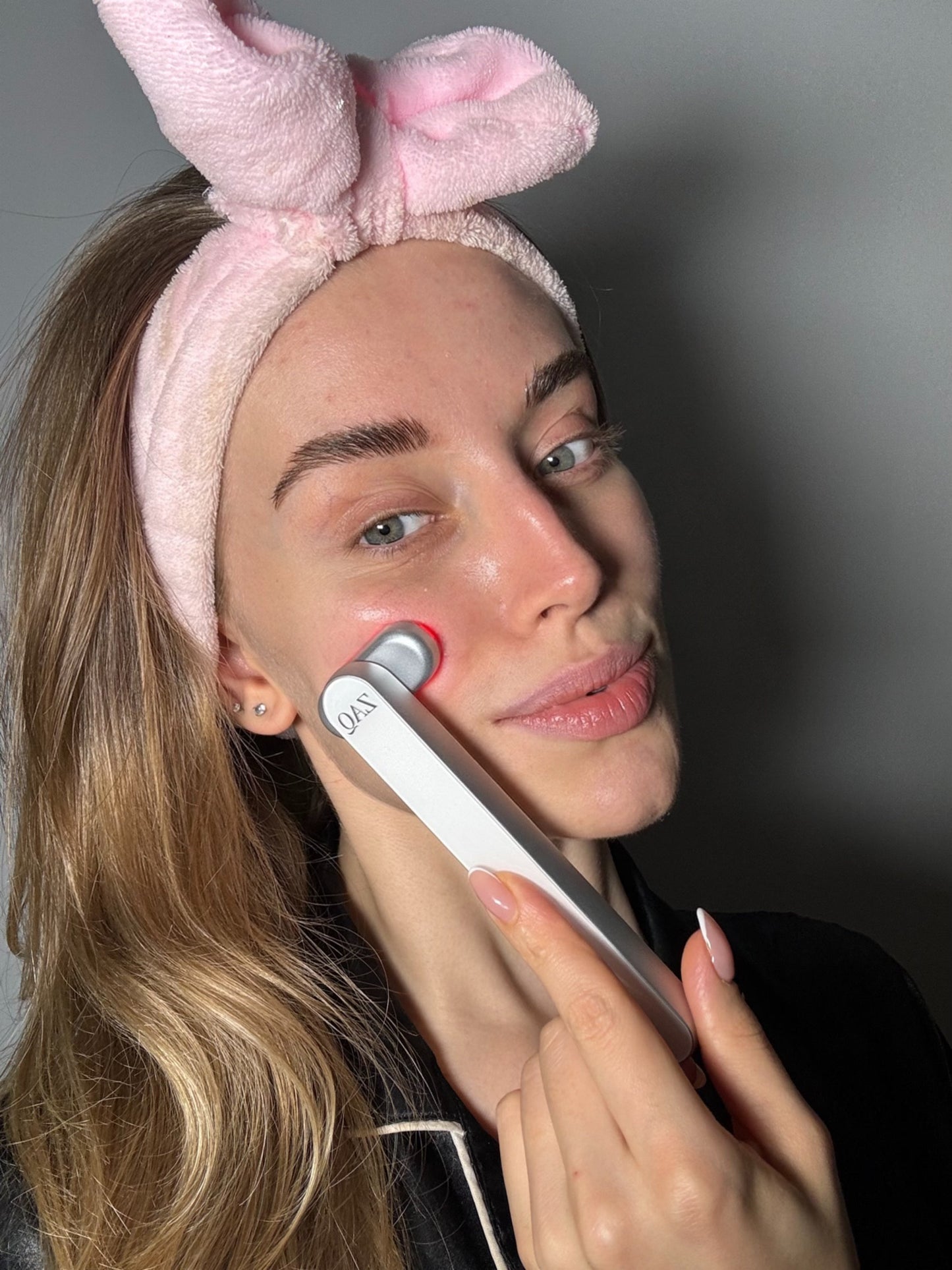 ZAQ Zayn 2.0 Advanced LED & Microcurrrent Facial Recovery System